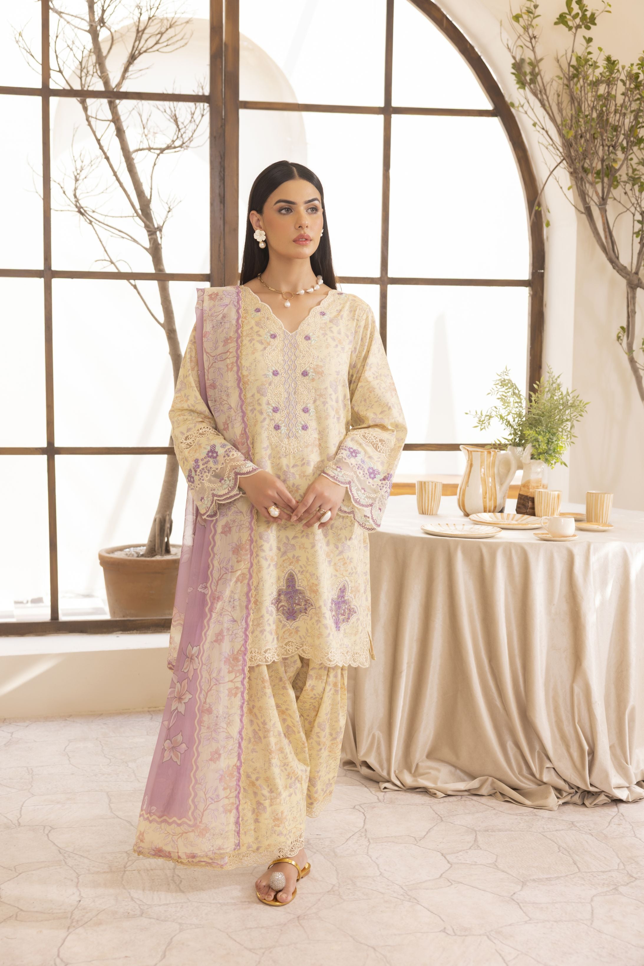 Mohagni Ready to Wear Embroidered Lawn 3pc Farshi Shalwar Suit SLM6