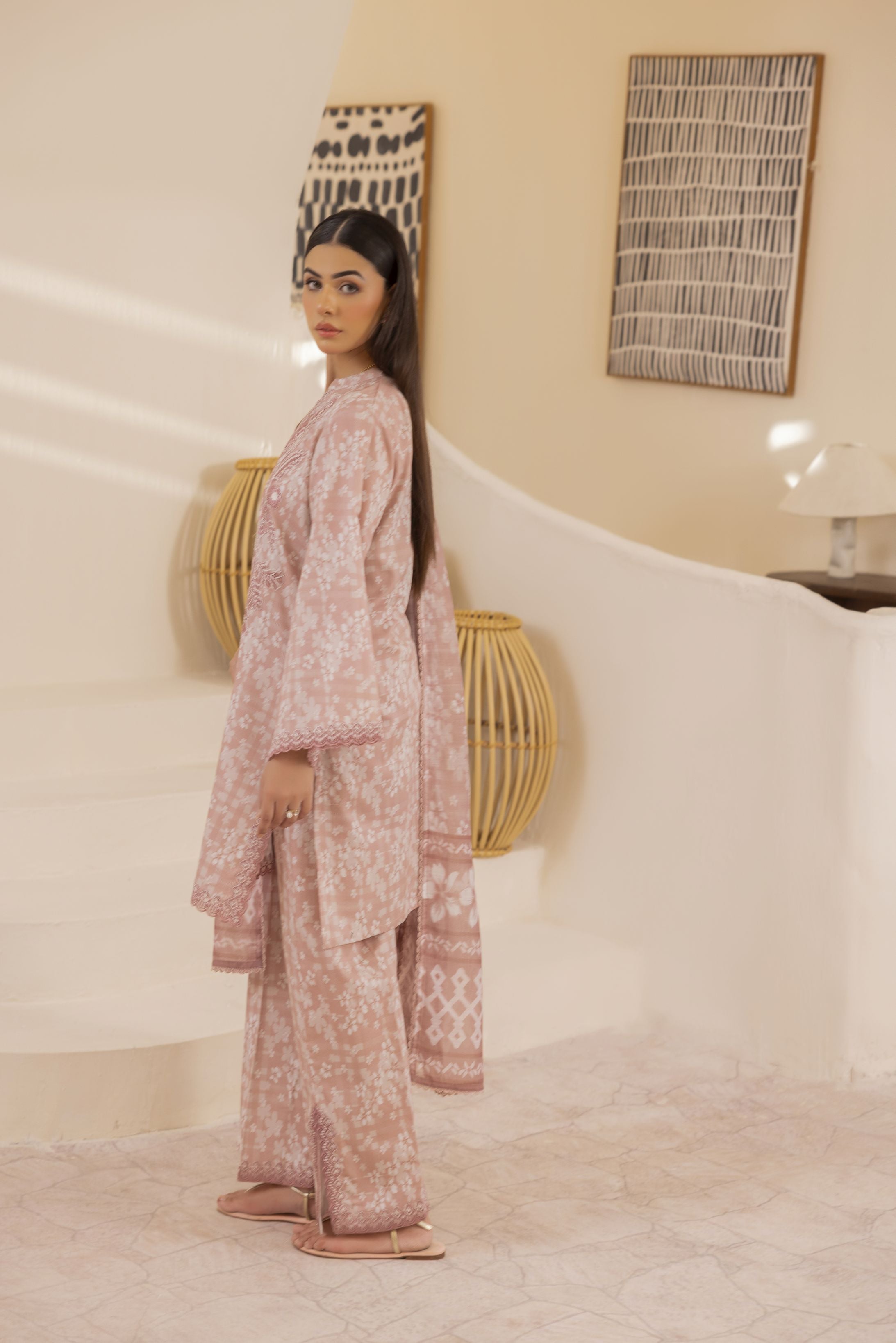 Mohagni Ready to Wear Embroidered Lawn 3pc Suit in Dusty Rose SLM7