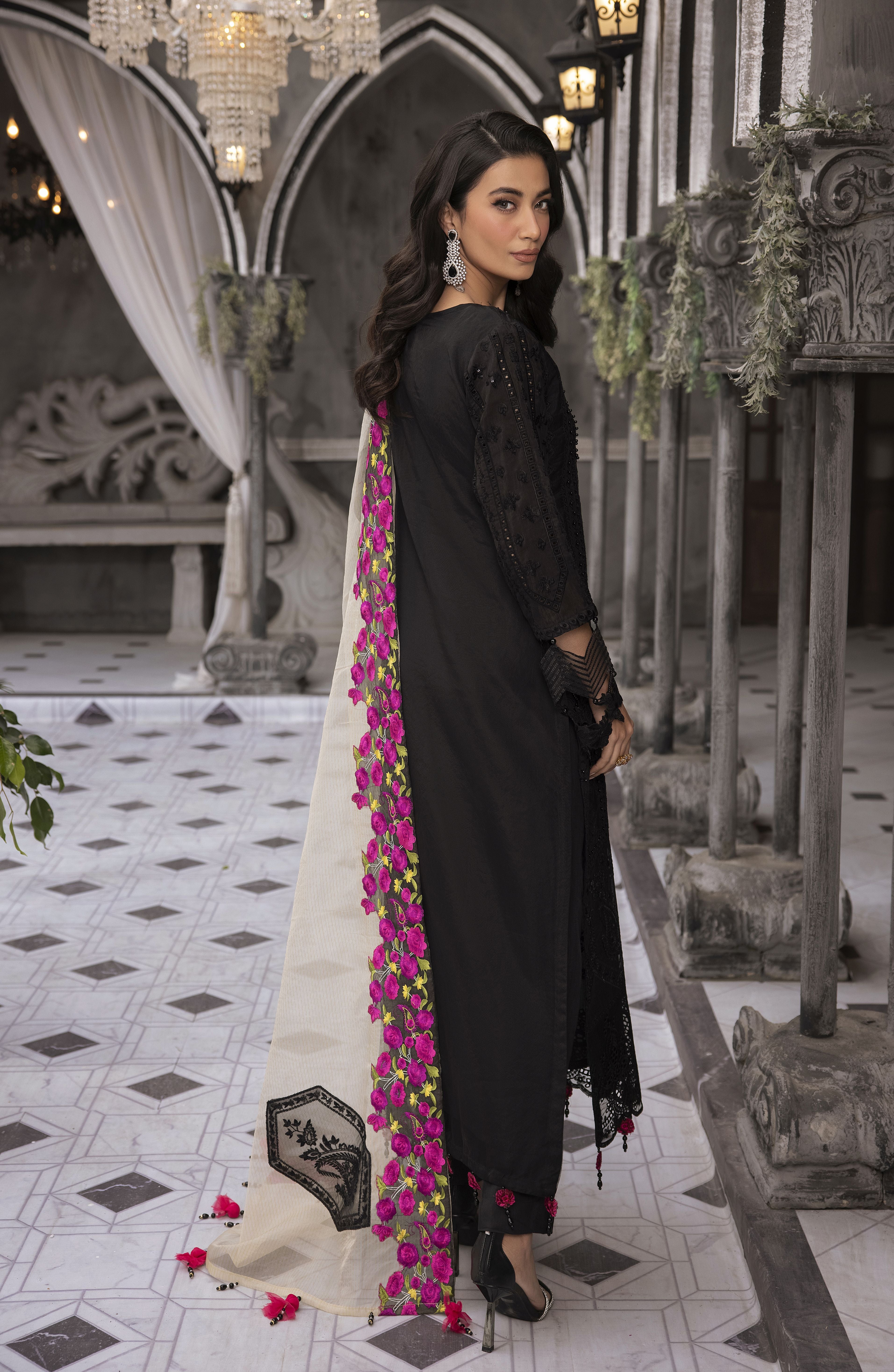 Mona Ready to Wear Esme Collection ME4