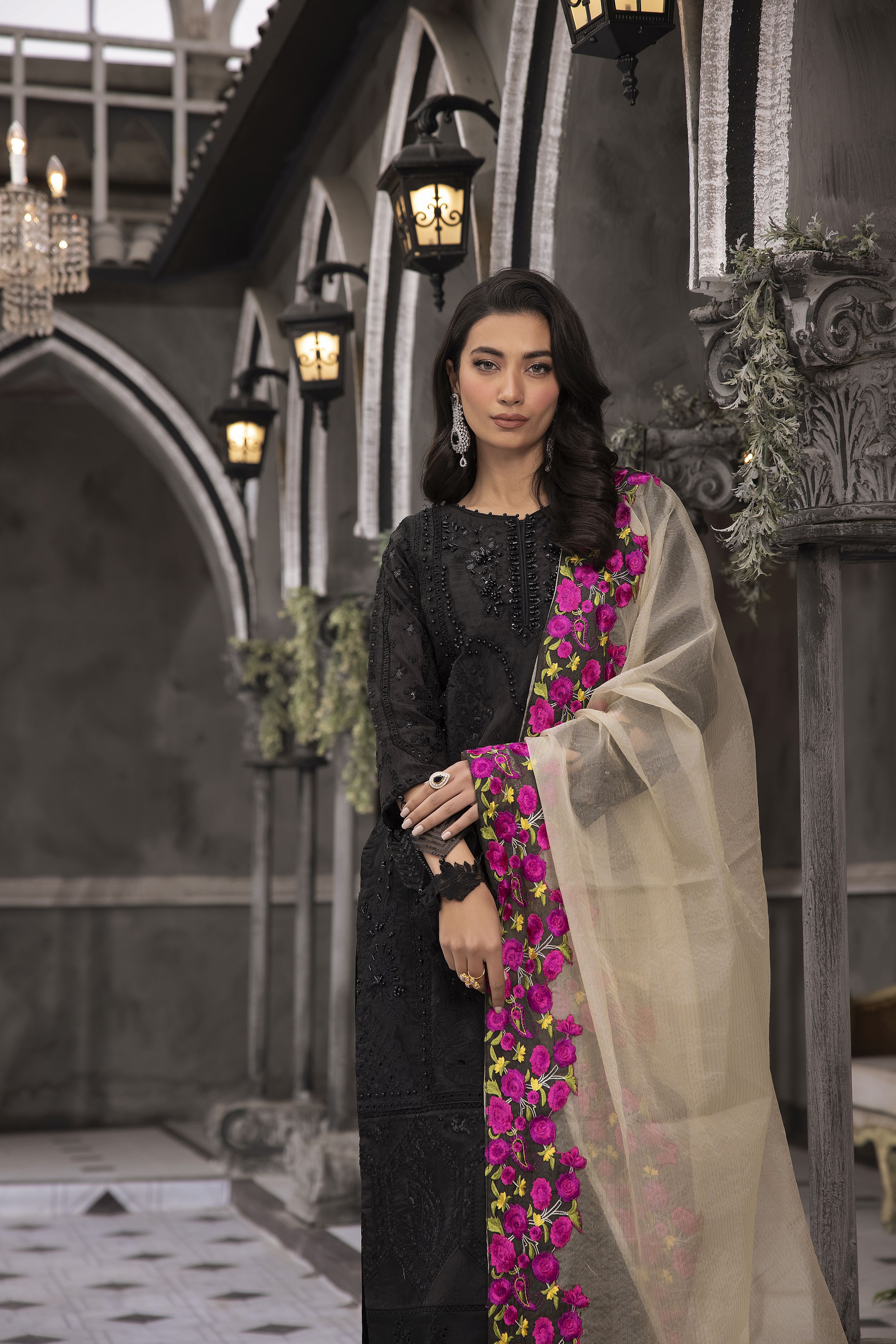 Mona Ready to Wear Esme Collection ME4