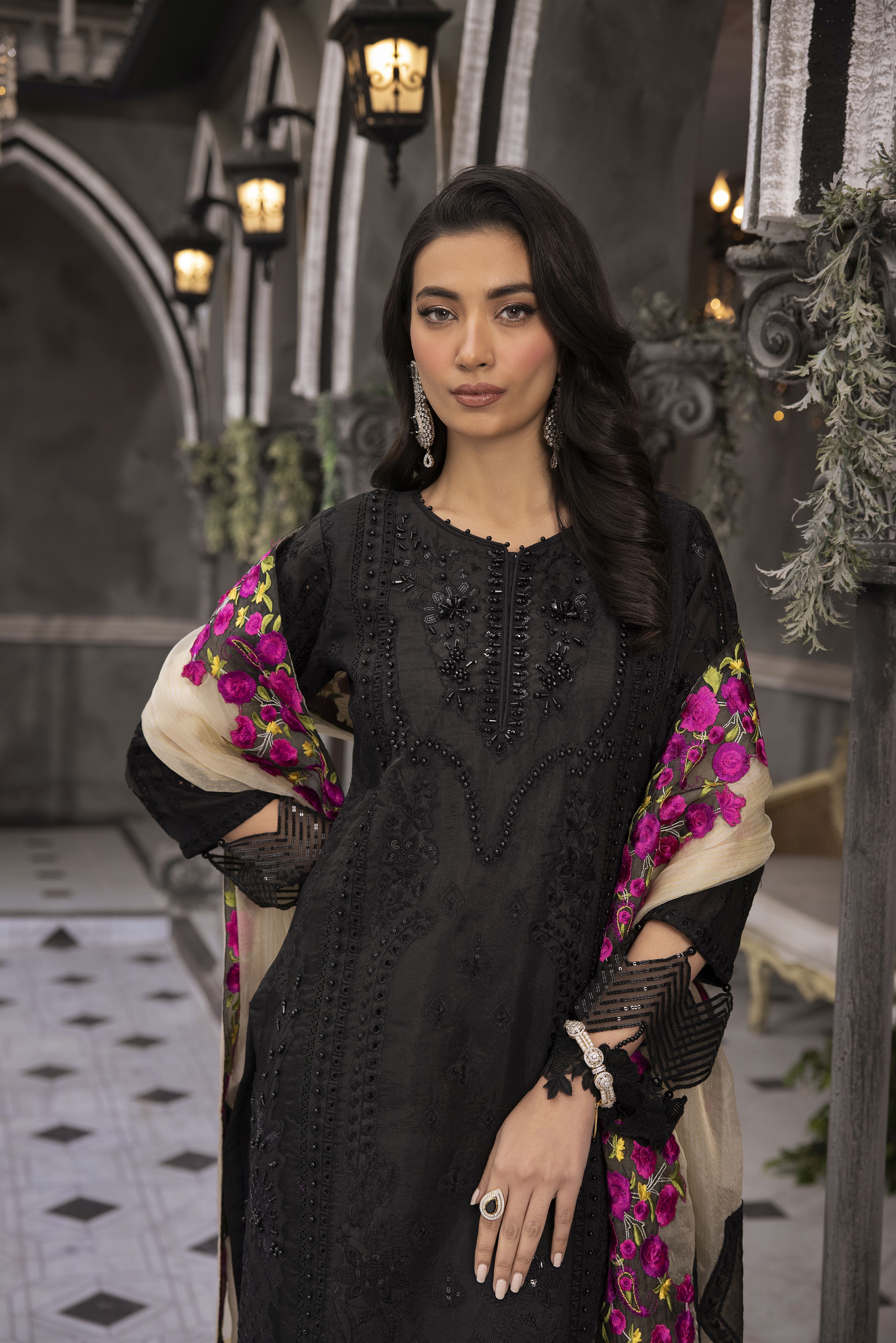 Mona Ready to Wear Esme Collection ME4