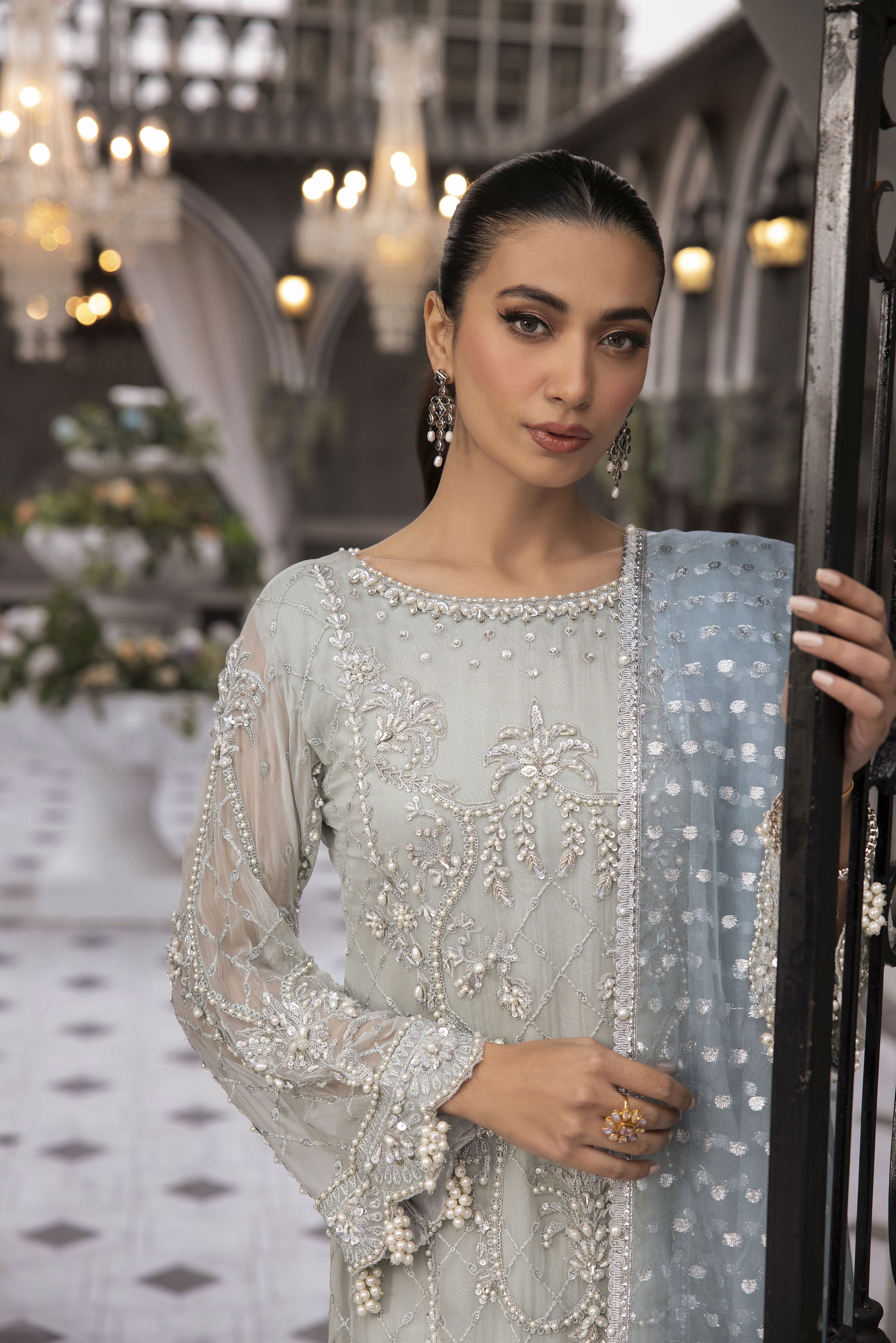 Mona Ready to Wear Esme Collection ME3