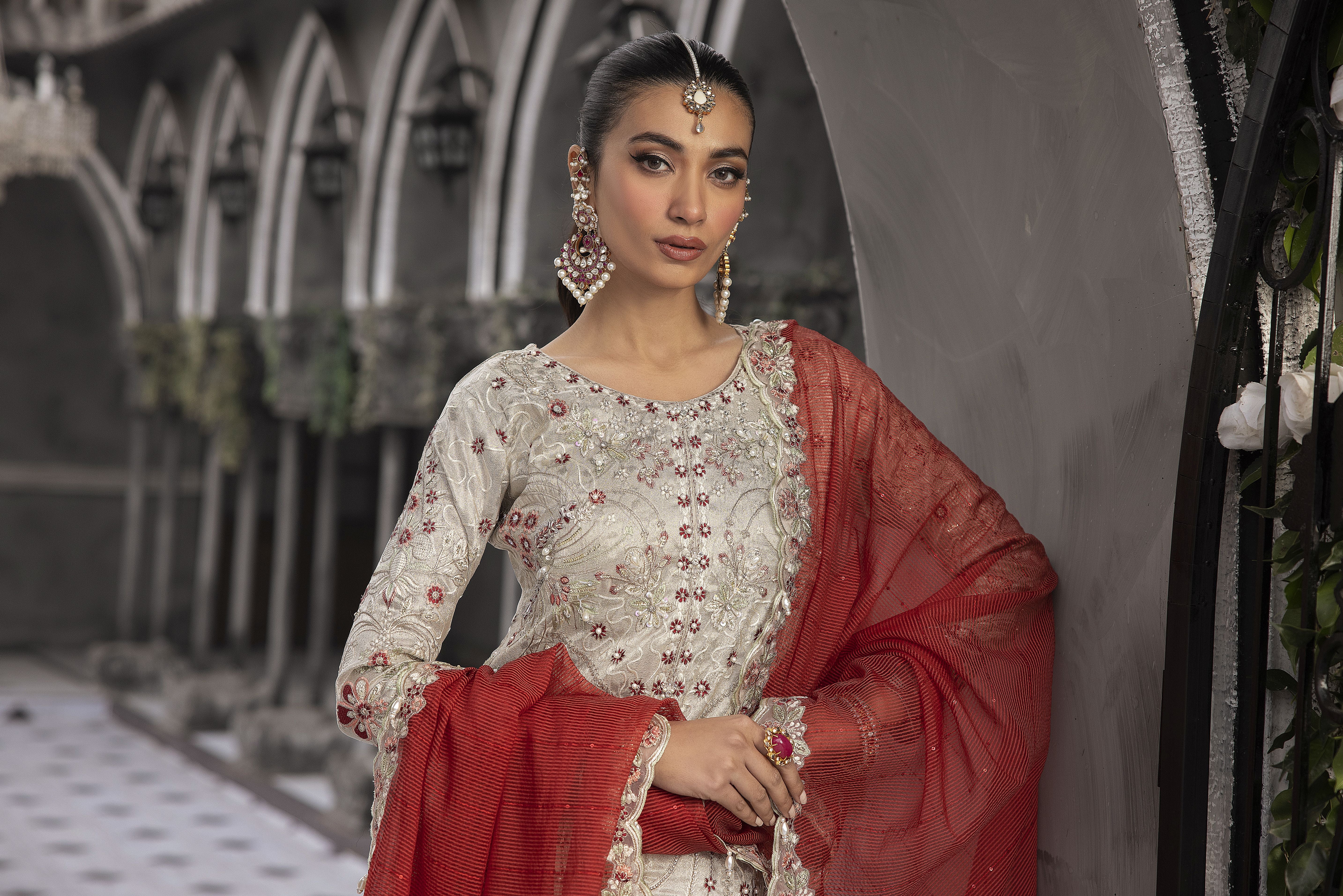 Mona Ready to Wear Esme Collection ME1