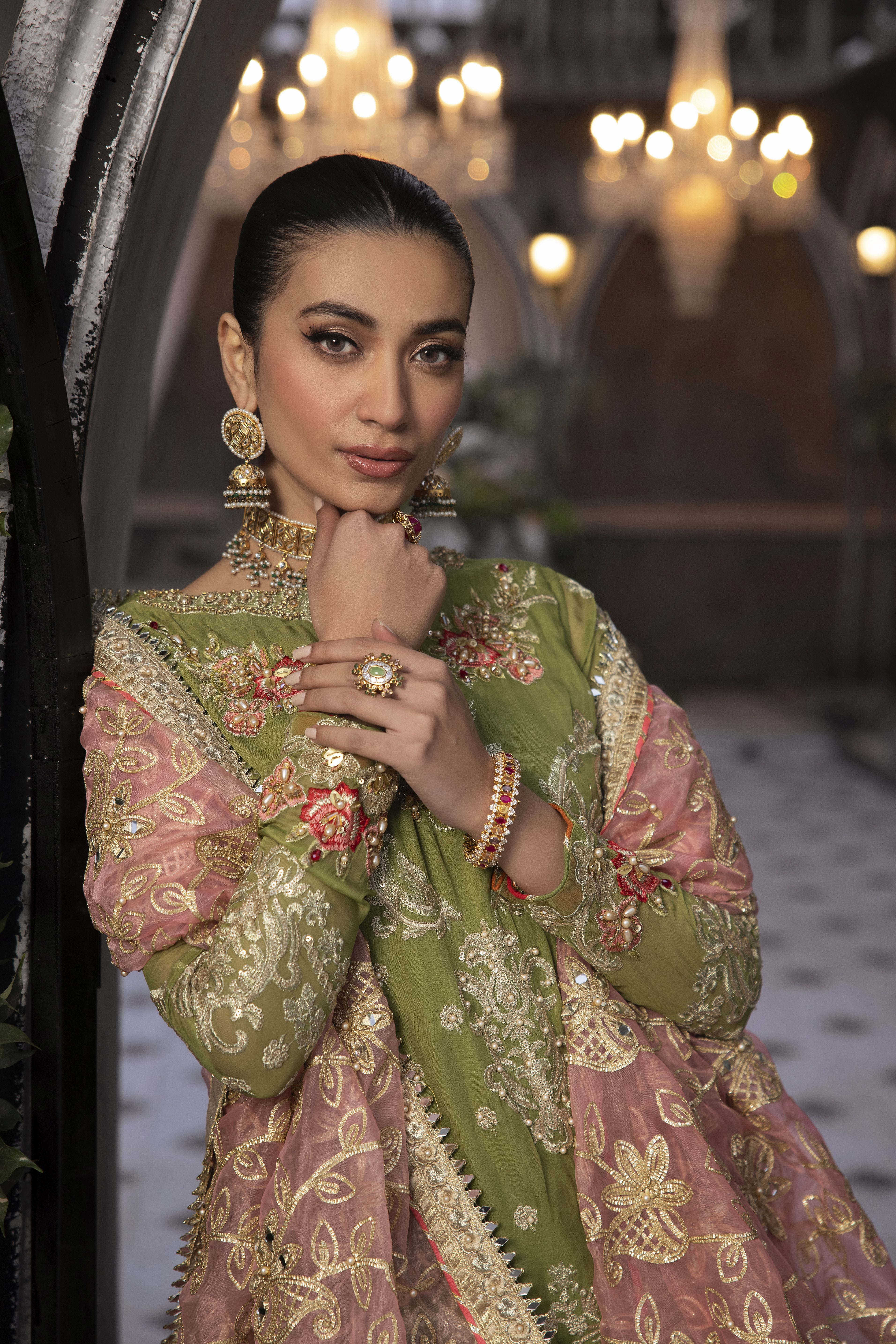 Mona Ready to Wear Esme Collection ME2