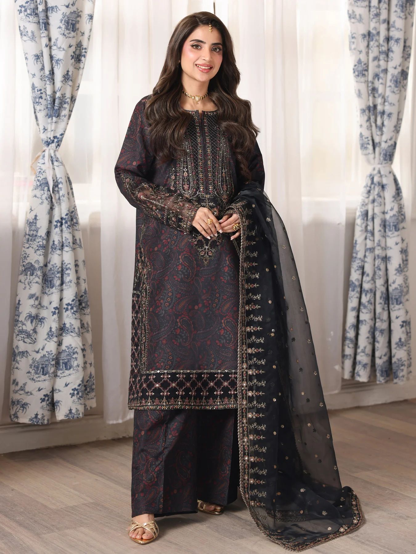 Mohagni MSA5 Mother Daughter Silk Viscose Embroidered 3pc Suit