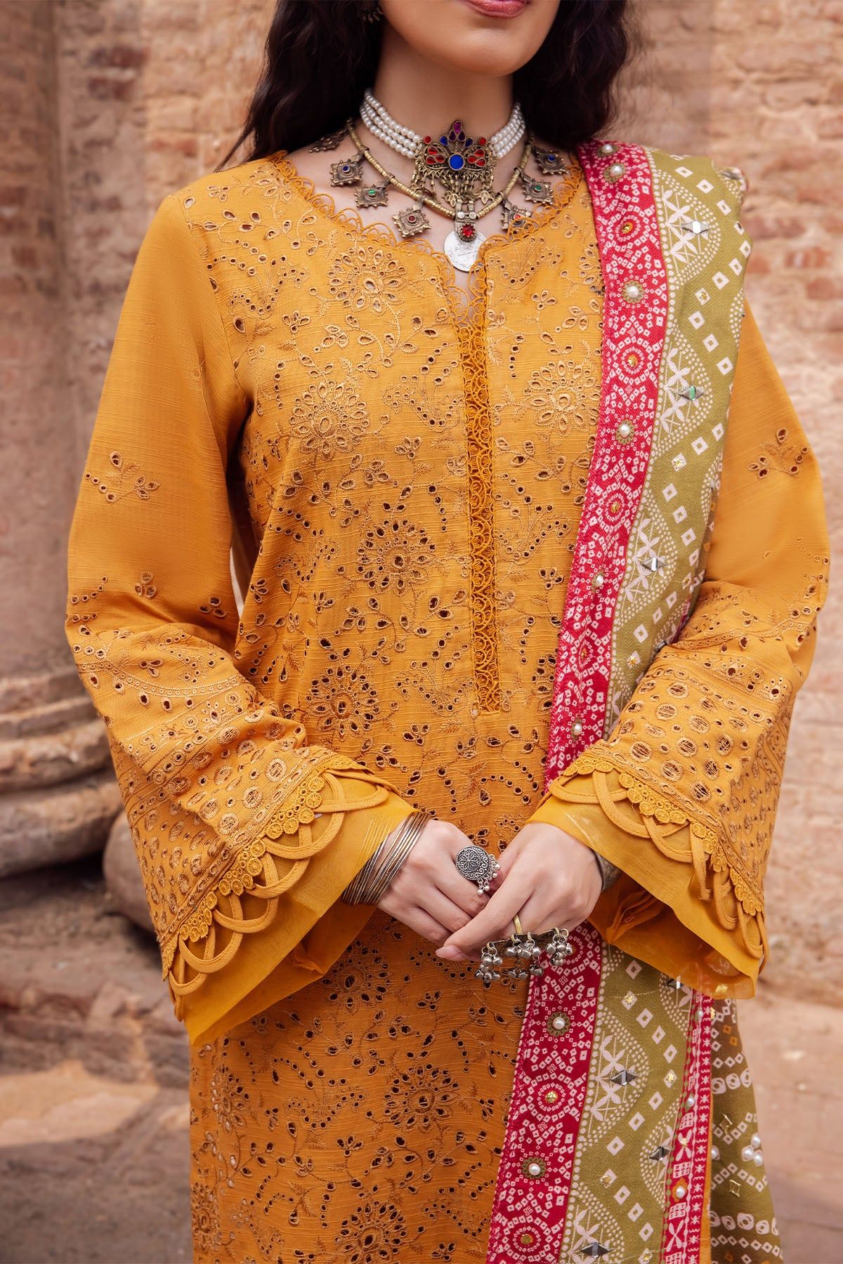 Nureh Winter Khaddar Bazaar Collection NE49