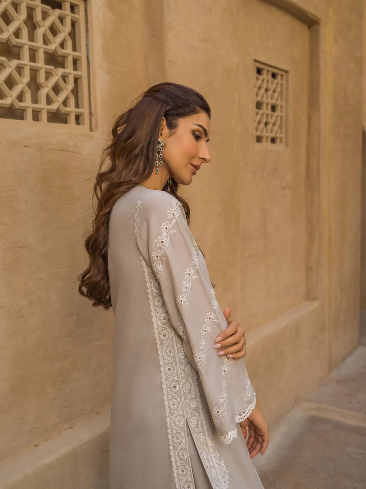Mirage by Sahar Chikankari Lawn CK-L1-01