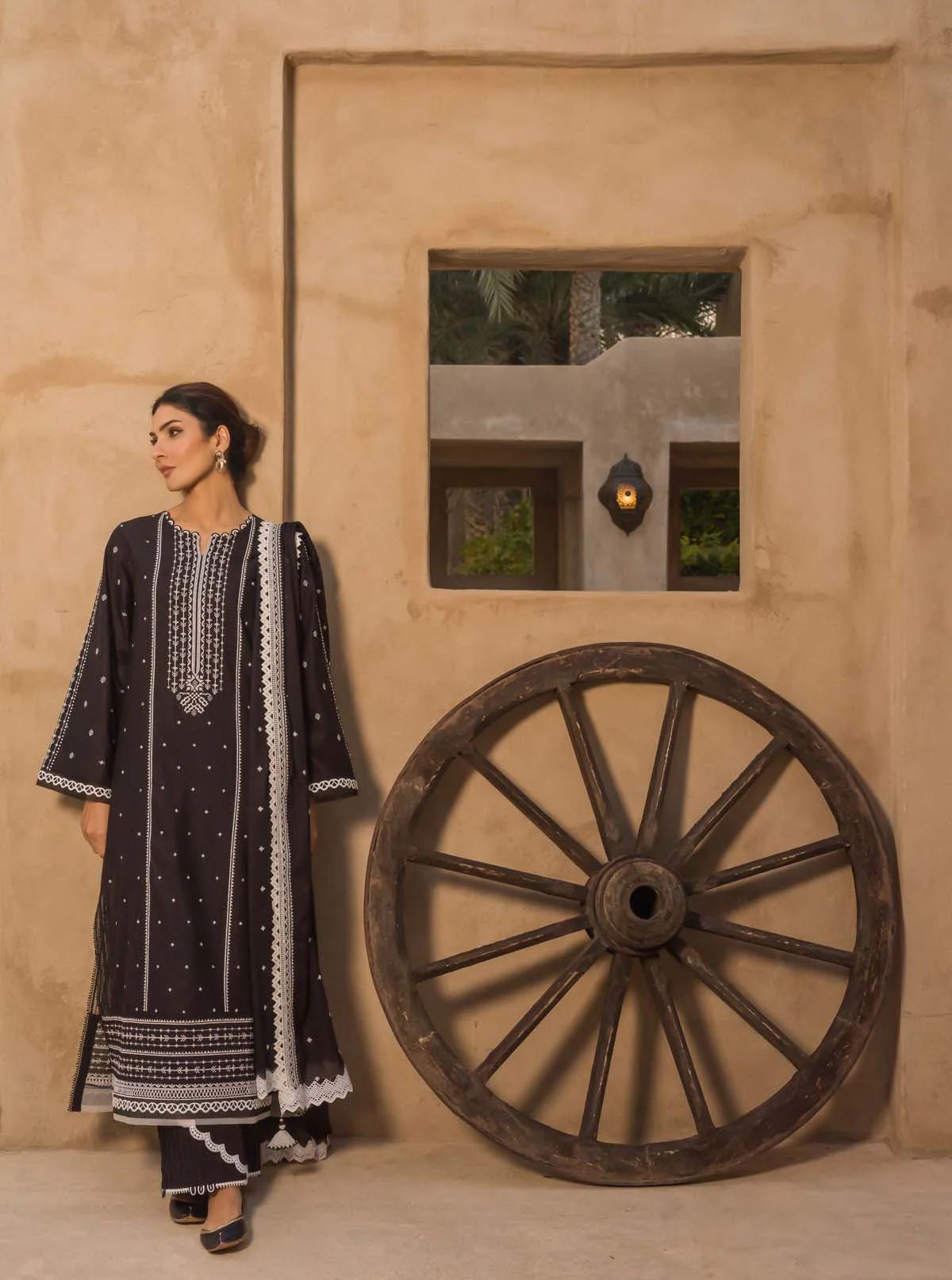 Mirage by Sahar Chikankari Lawn CK-L1-04