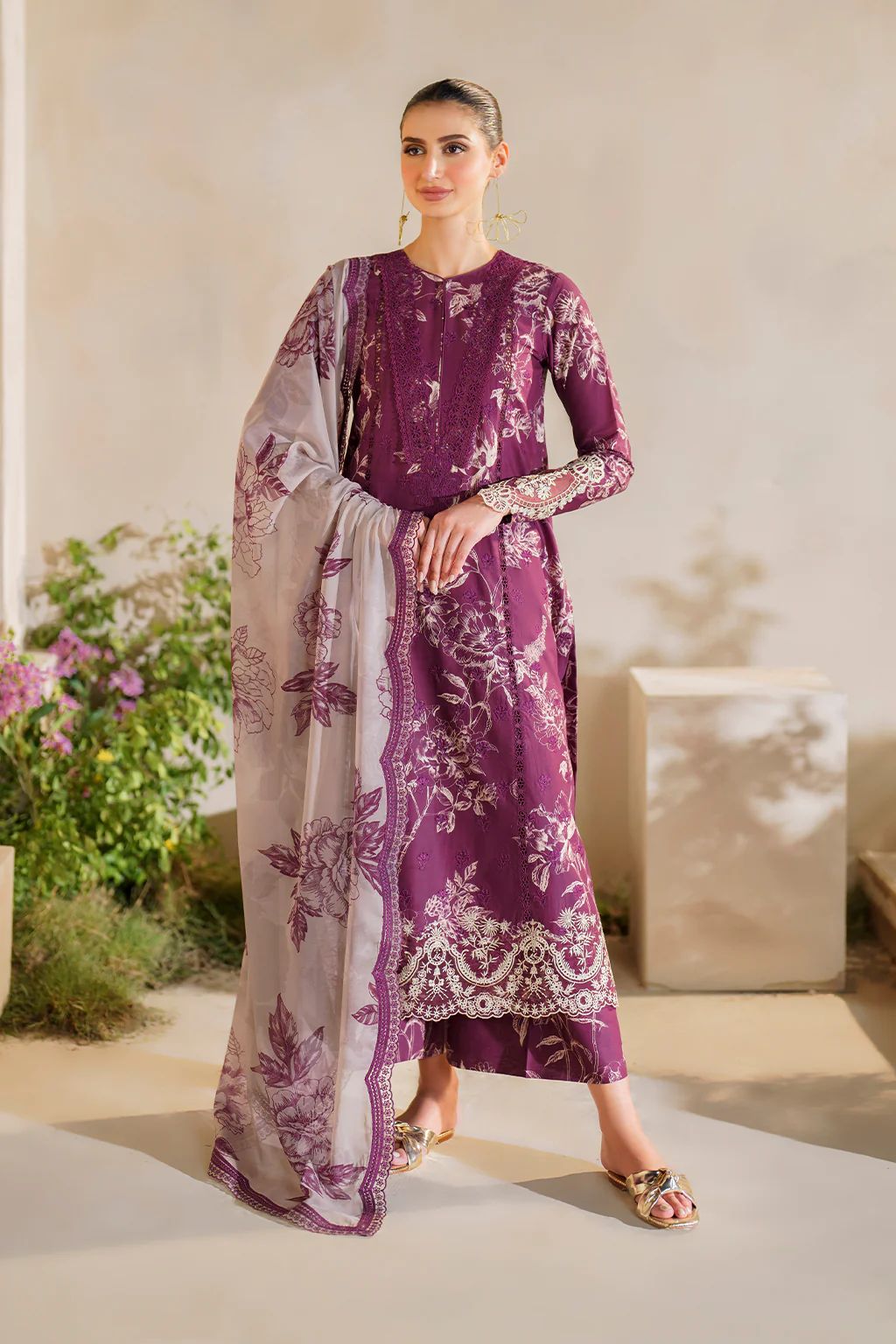 IZNIK Festive Lawn SFL-04
