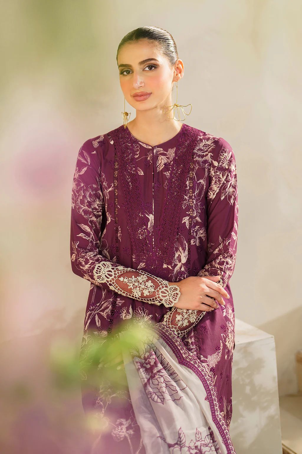 IZNIK Festive Lawn SFL-04