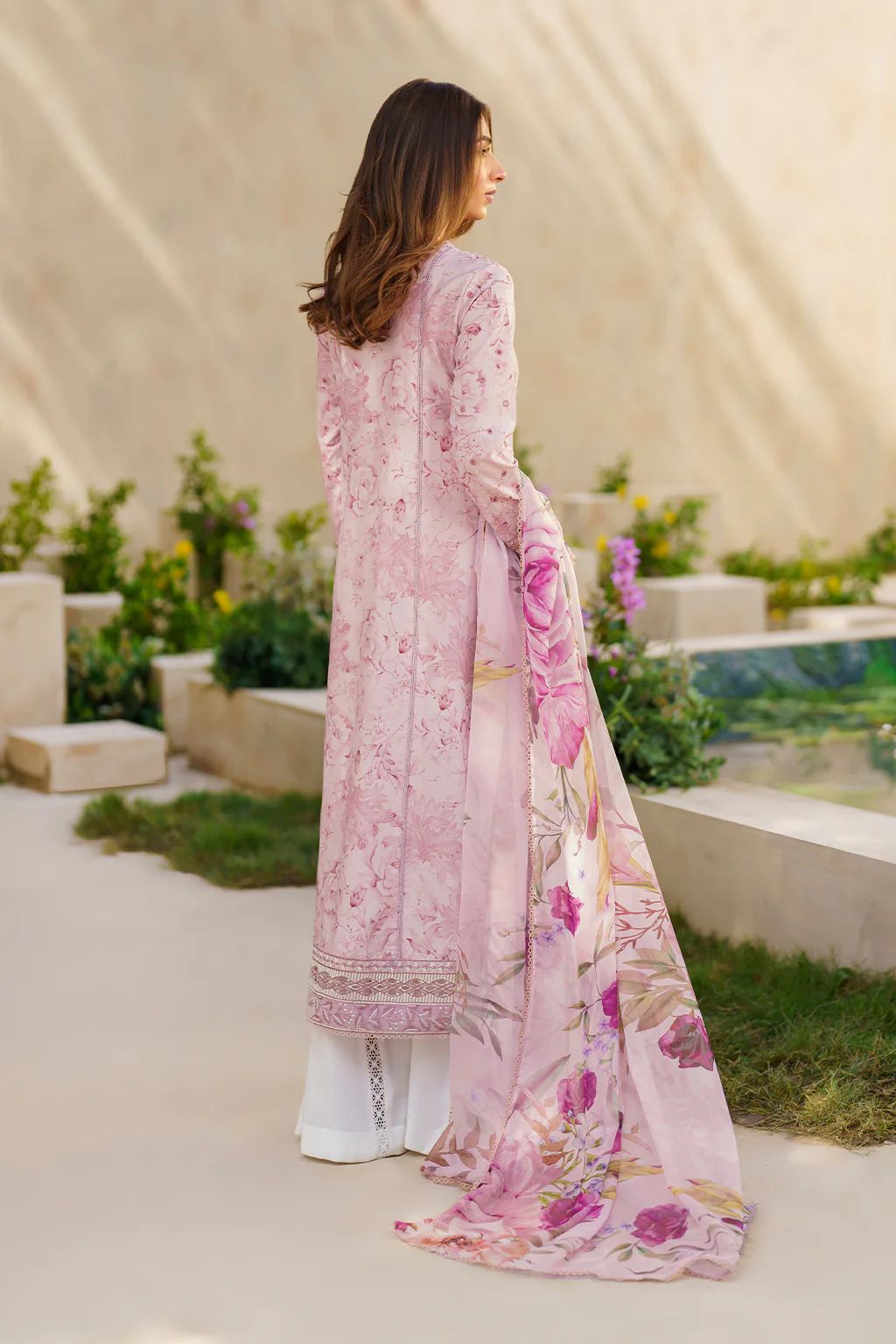 IZNIK Festive Lawn SFL-06