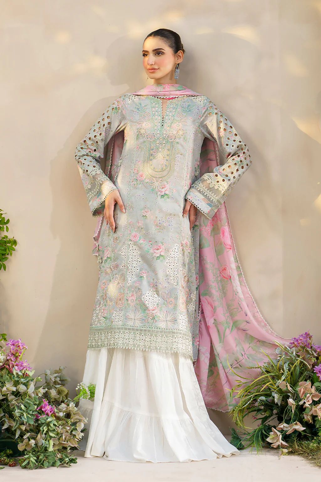 IZNIK Festive Lawn SFL-07