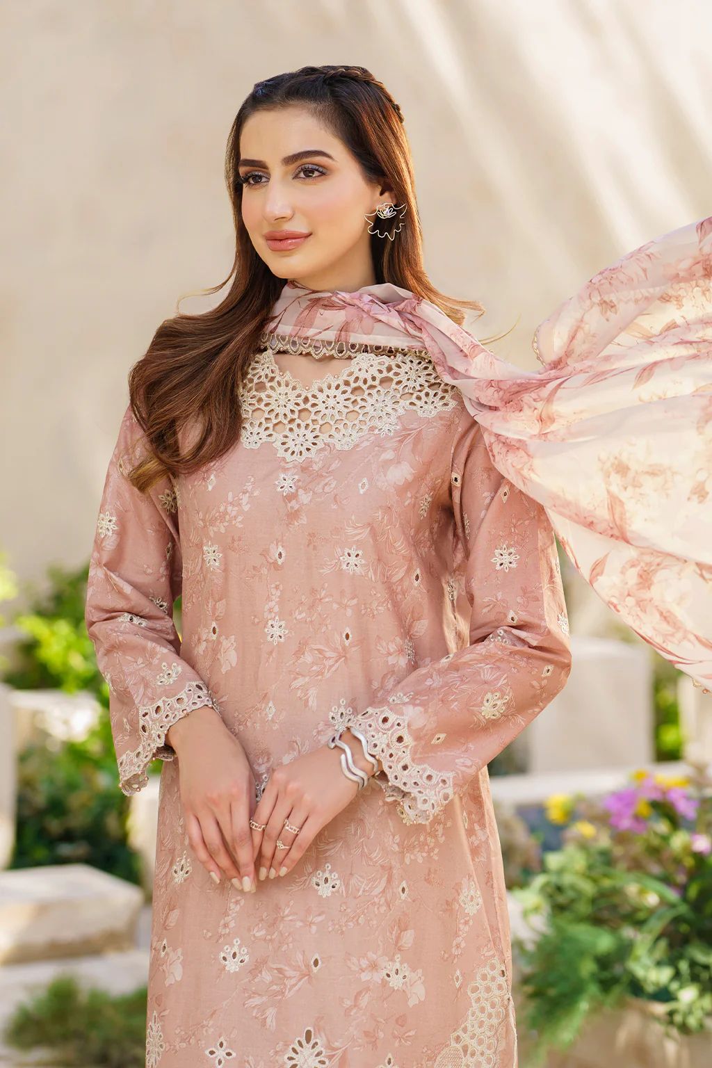 IZNIK Festive Lawn SFL-11