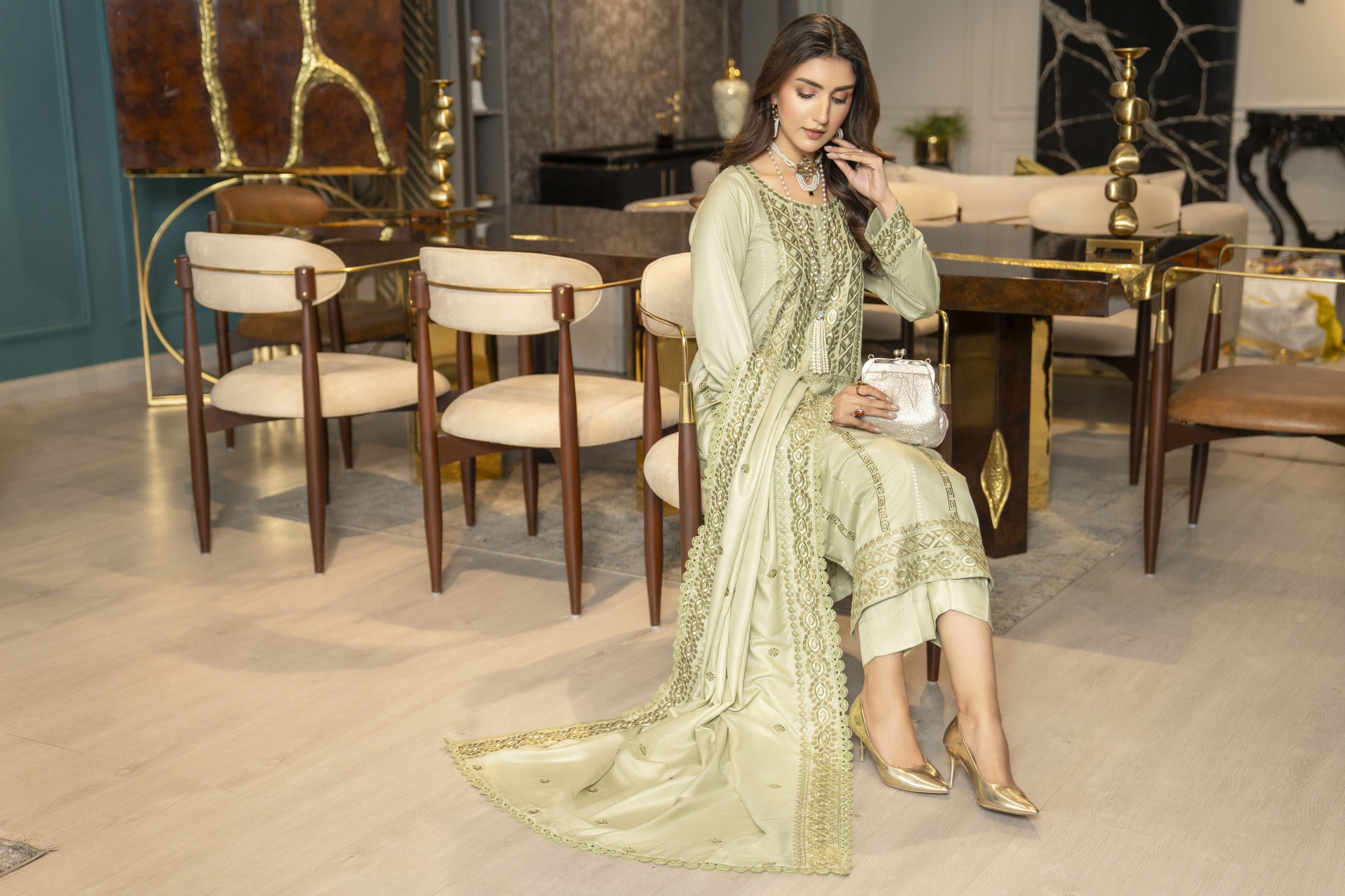 Pashmina Winter Shawl Collection by Sakeena Hasan SHP3