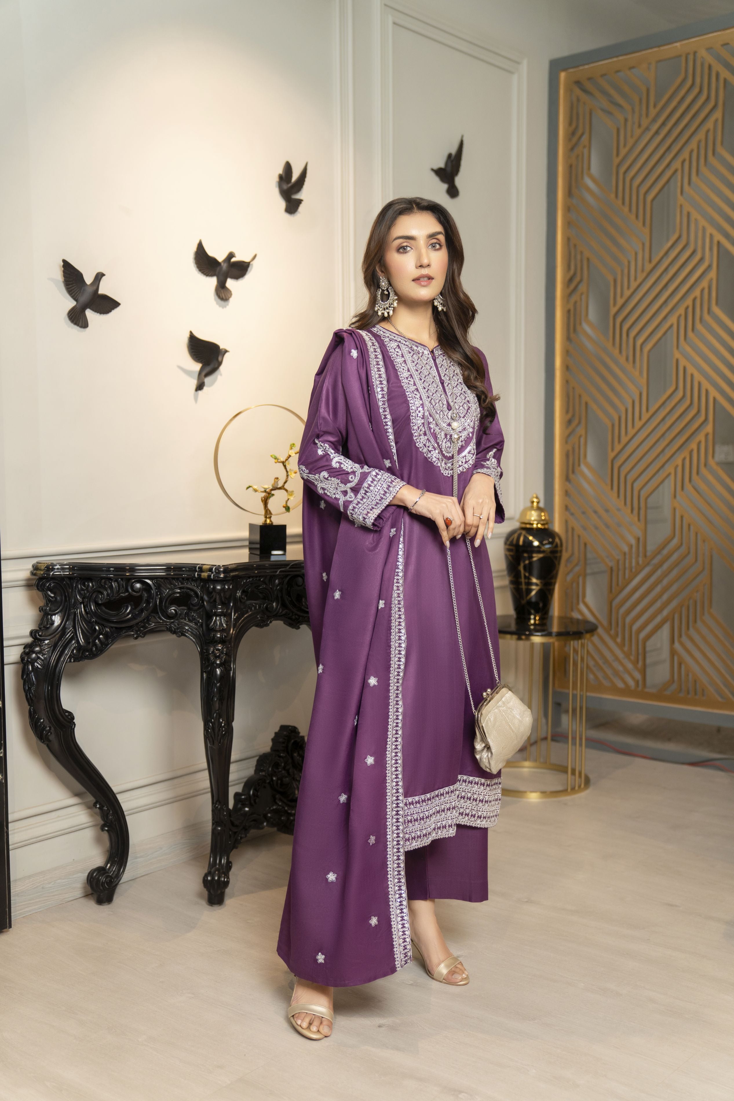 Pashmina Winter Shawl Collection by Sakeena Hasan SHP7