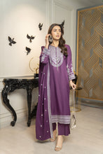 Pashmina Winter Shawl Collection by Sakeena Hasan SHP7