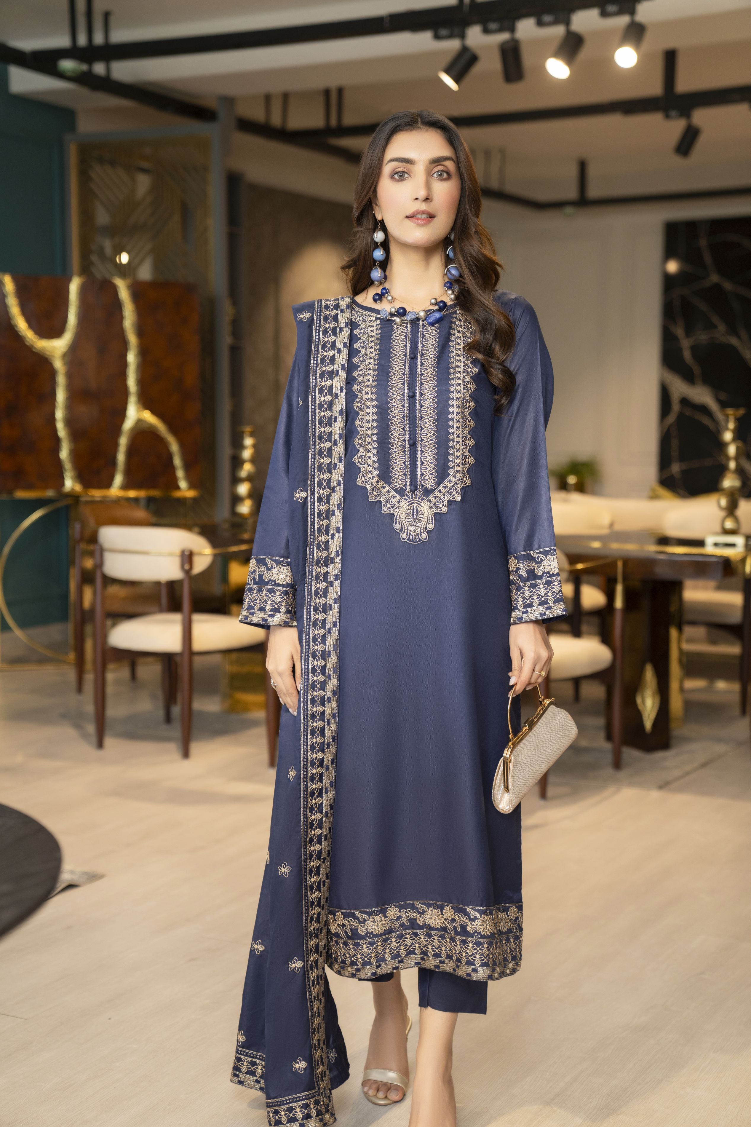 Pashmina Winter Shawl Collection by Sakeena Hasan SHP8