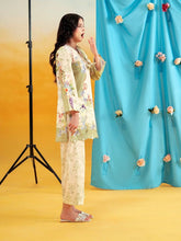 Aabpara 2pc Ivory Floral Pure Lawn Palazzo Suit – ROZ3