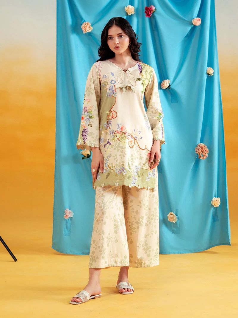 Aabpara 2pc Ivory Floral Pure Lawn Palazzo Suit – ROZ3
