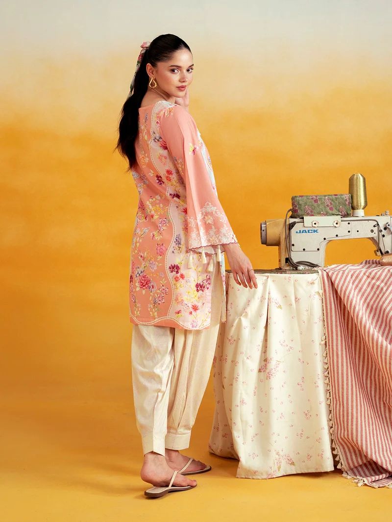 Aabpara 2pc Peach Floral Pure Lawn Suit with Box Pleat Shalwar – ROZ5