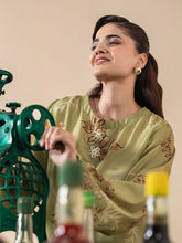 Mona Mausam MM7 Ready to Wear 2pc Printed Blended Lawn Suit – Olive Green Floral