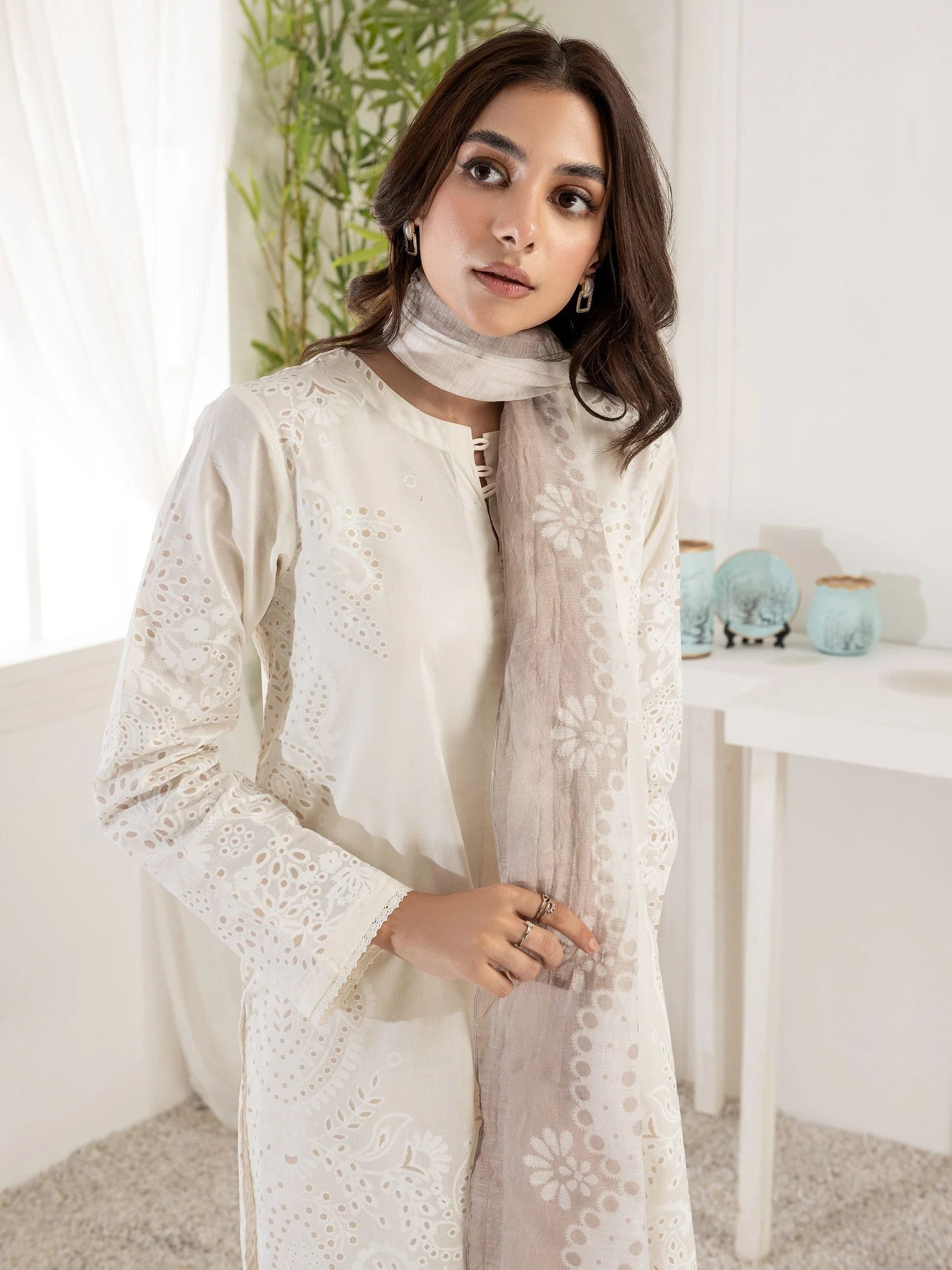 3pc Ready to Wear Dress by Limelight U2778-White
