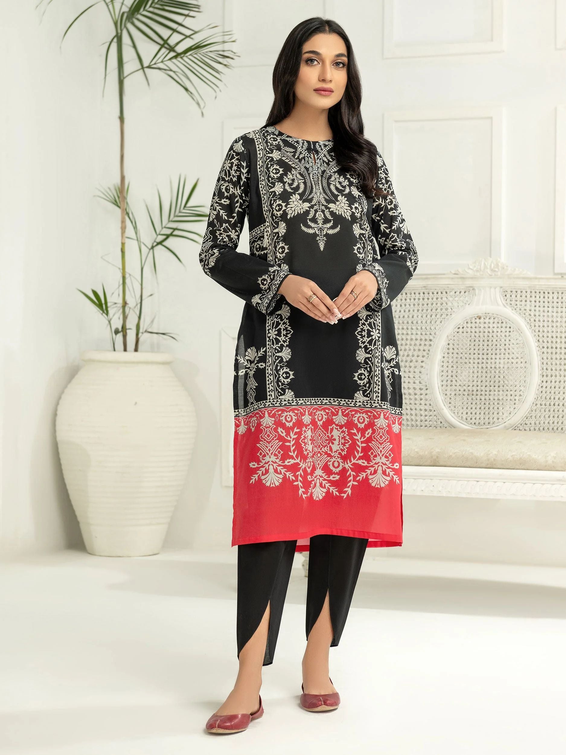 2pc Ready to Wear Dress by Limelight U2882-Black