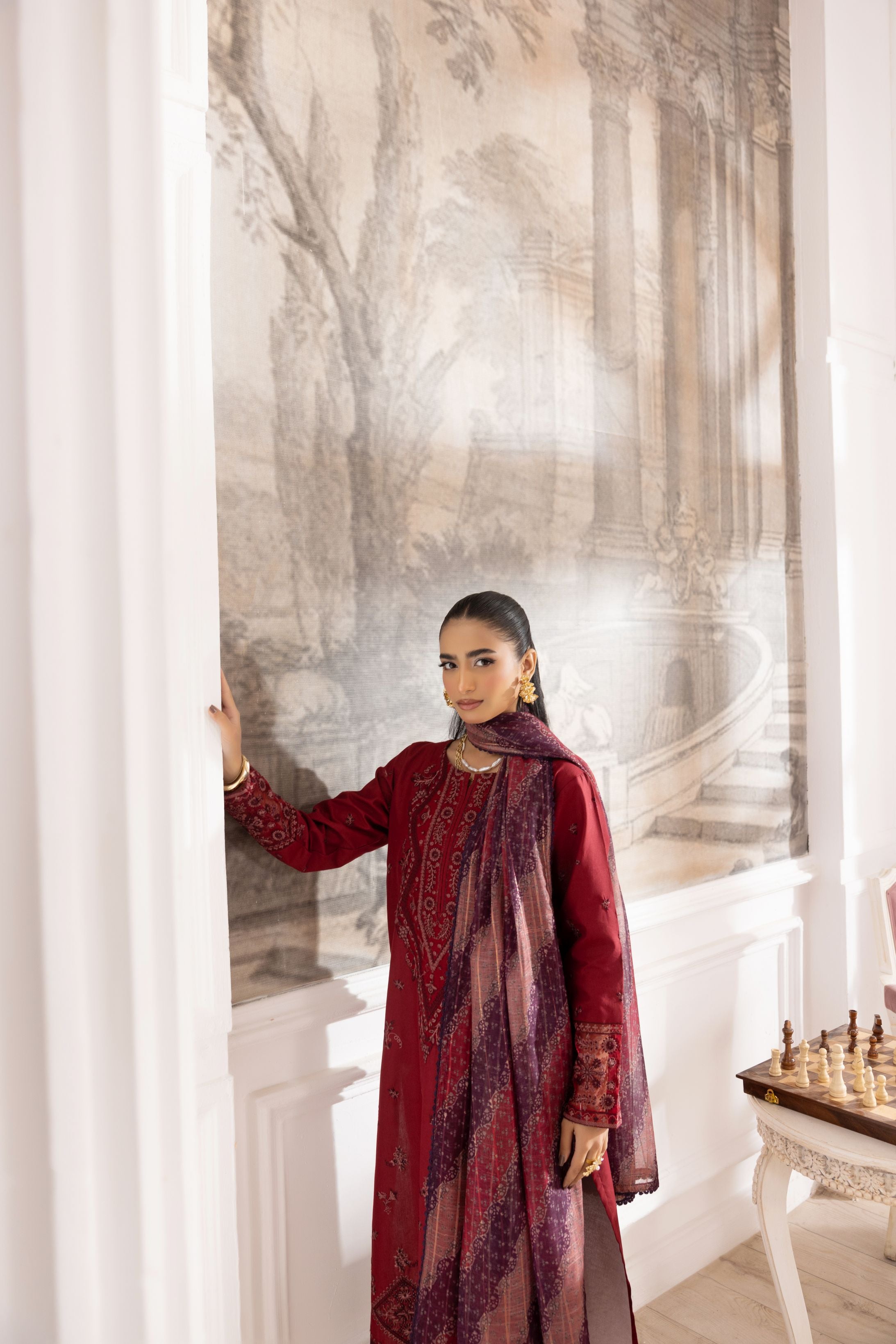 Lawn Breeze by Mohagni – 3pc Ready to Wear Cotton Suit LMB1