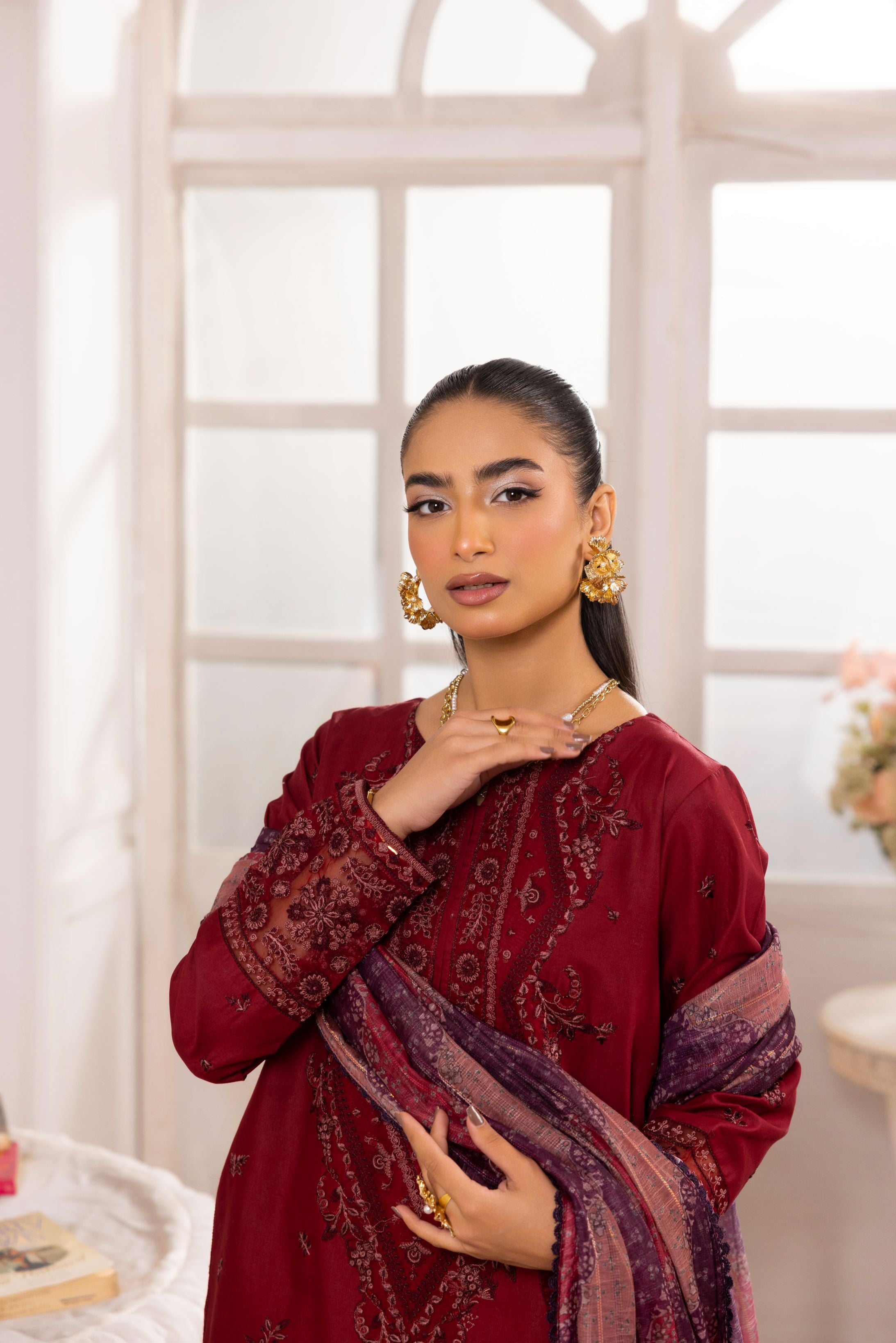 Lawn Breeze by Mohagni – 3pc Ready to Wear Cotton Suit LMB1