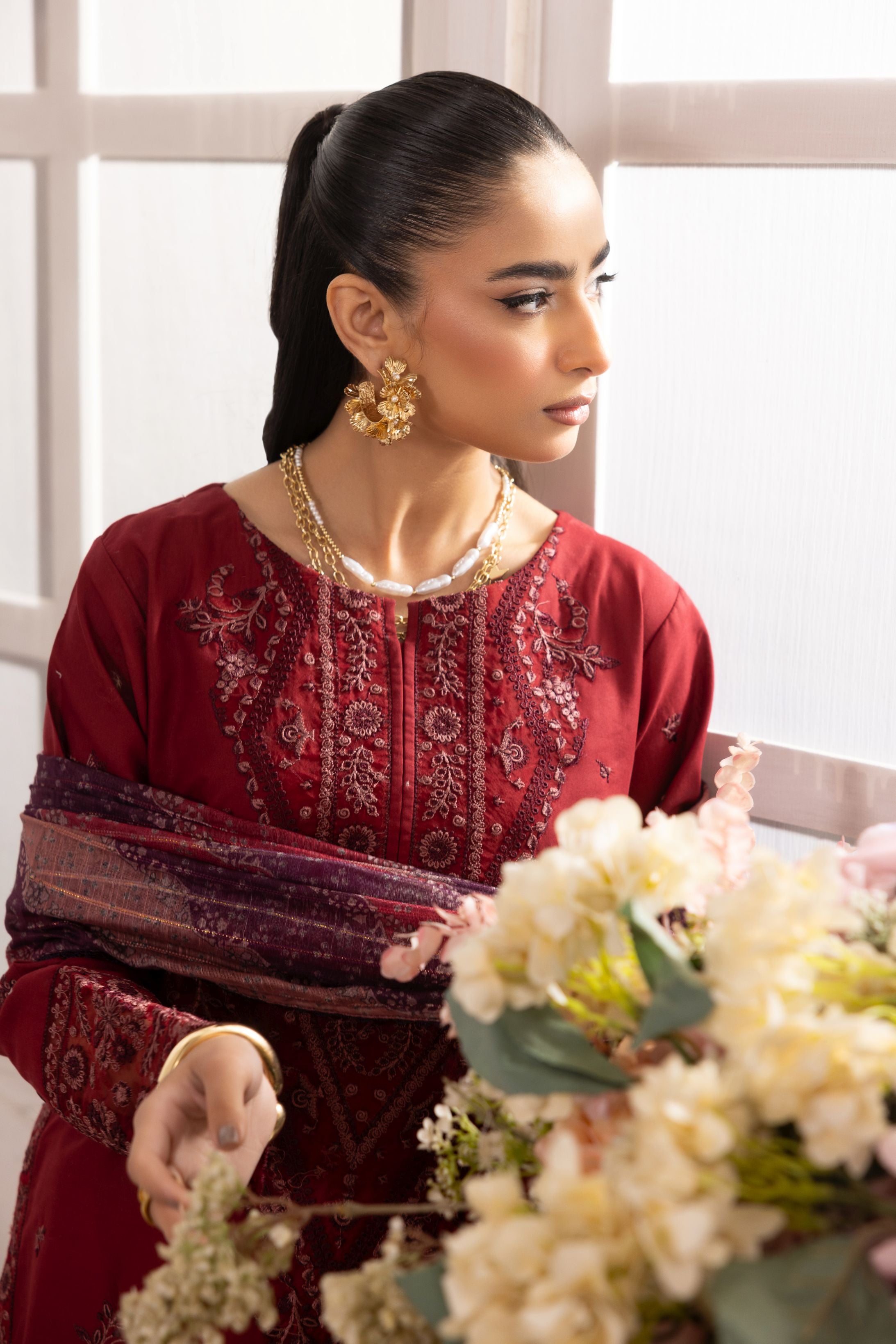 Lawn Breeze by Mohagni – 3pc Ready to Wear Cotton Suit LMB1