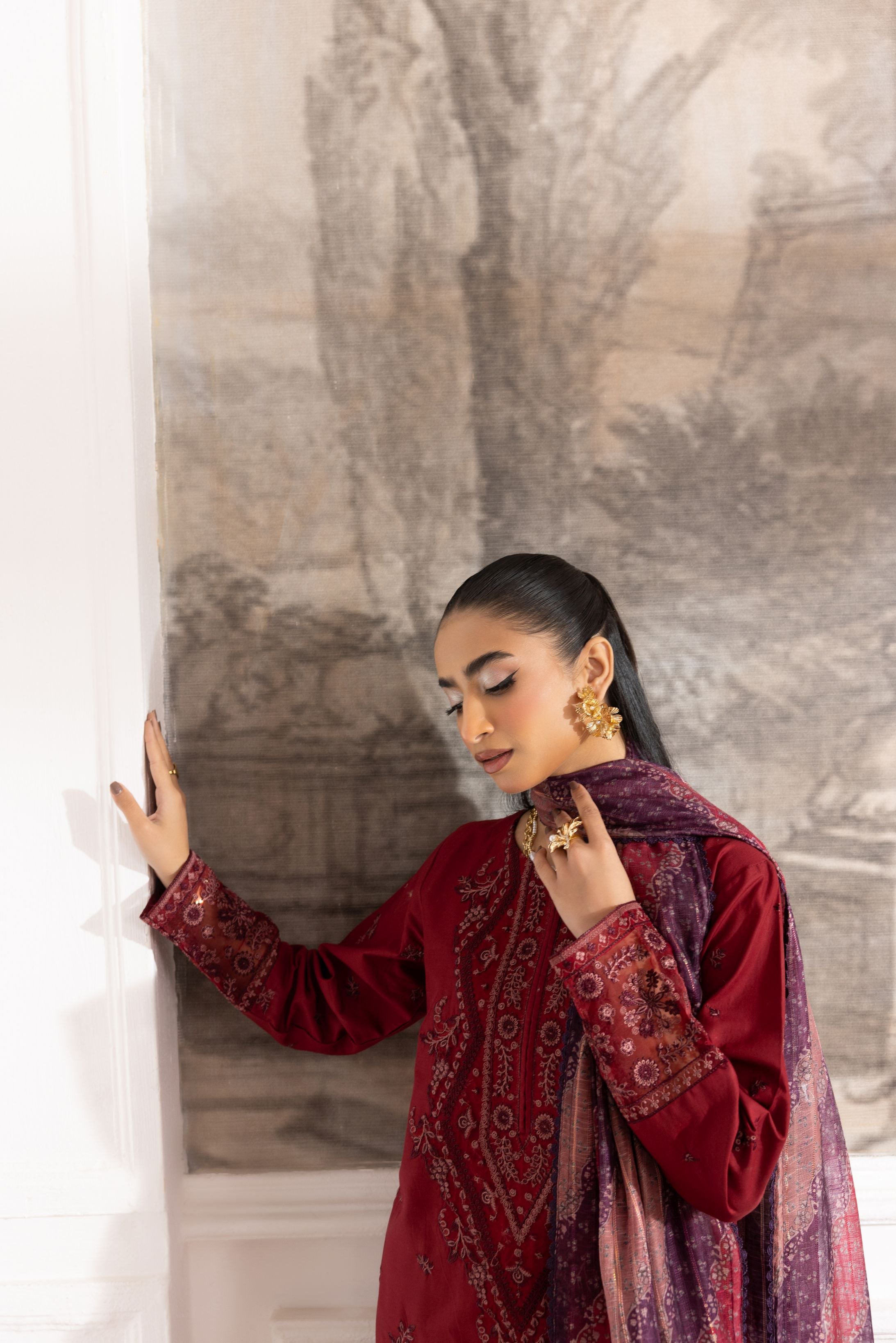 Lawn Breeze by Mohagni – 3pc Ready to Wear Cotton Suit LMB1