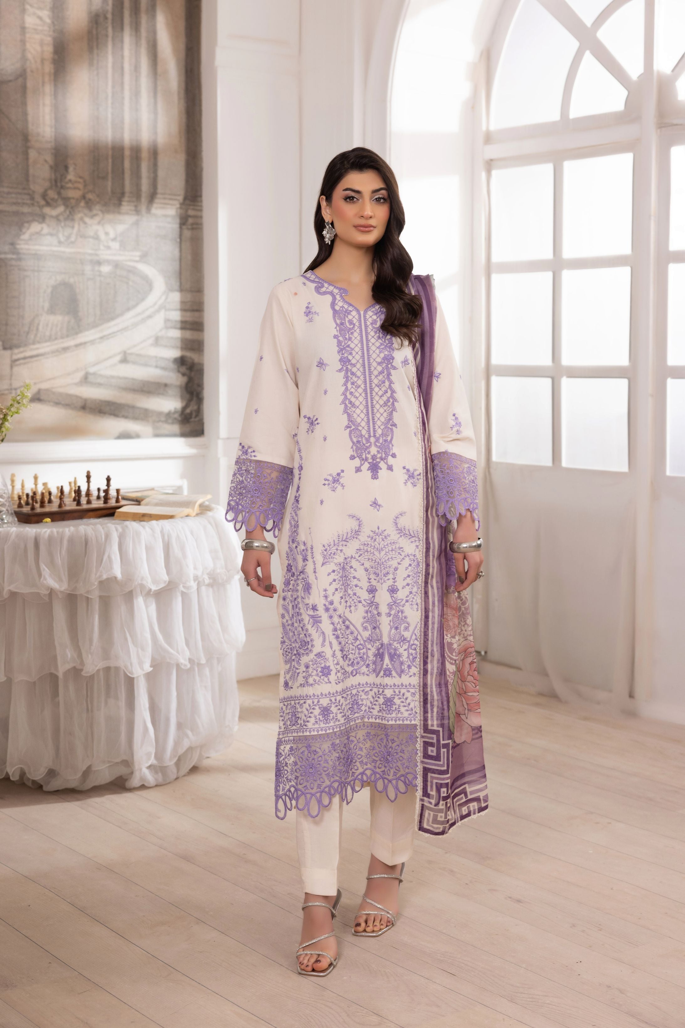 Lawn Breeze by Mohagni – 3pc Ready to Wear Cotton Suit LMB7