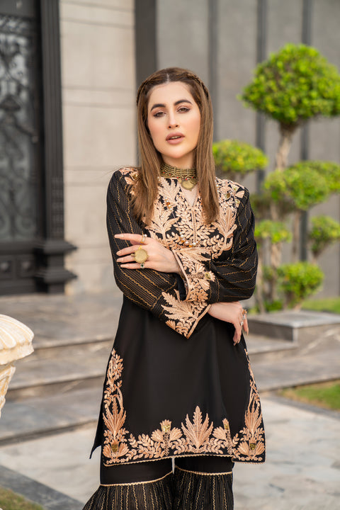ZAIWA Ready to Wear Enchanting Collection 13