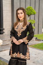 ZAIWA Ready to Wear Enchanting Collection 13
