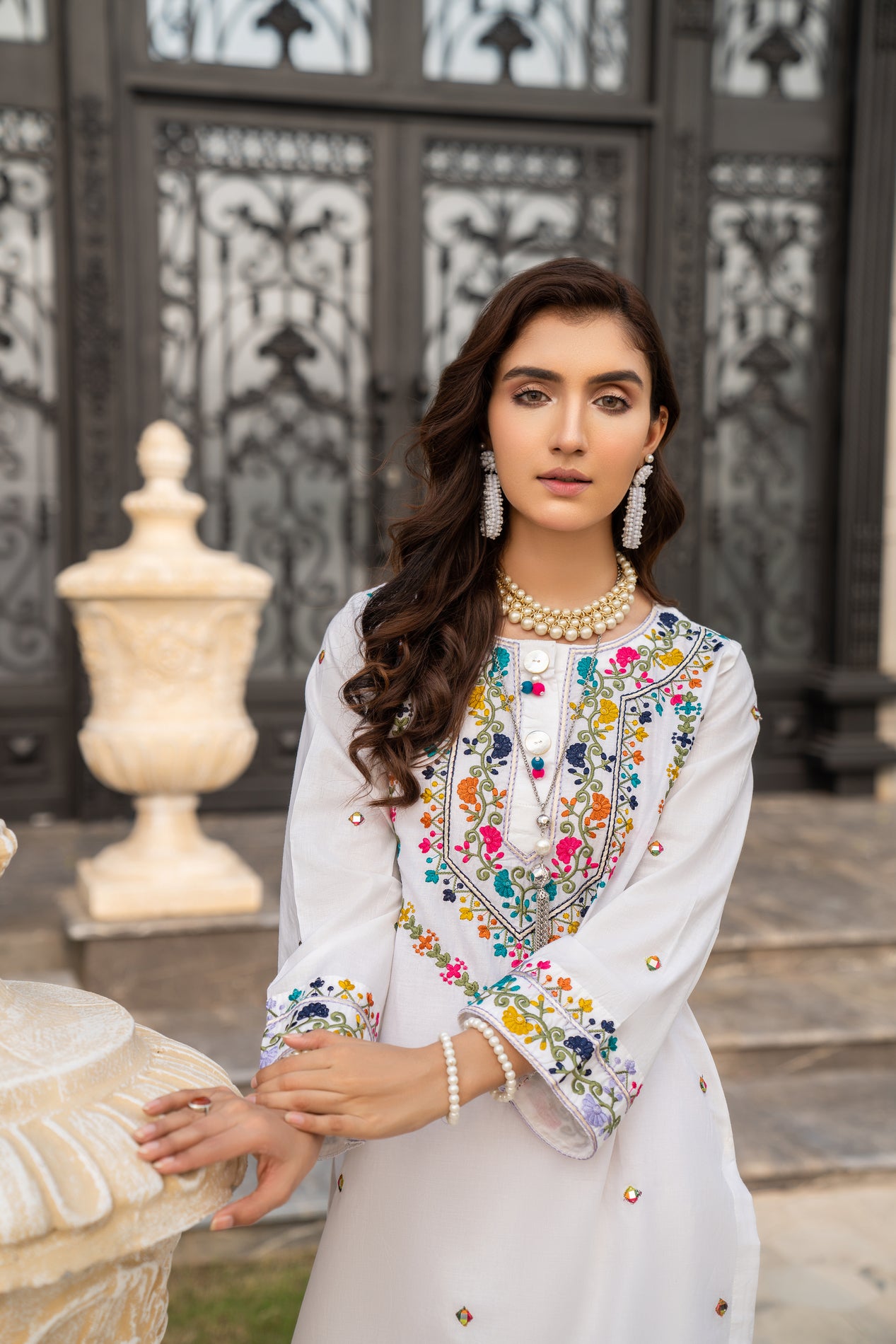 ZAIWA Ready to Wear Enchanting Collection 18