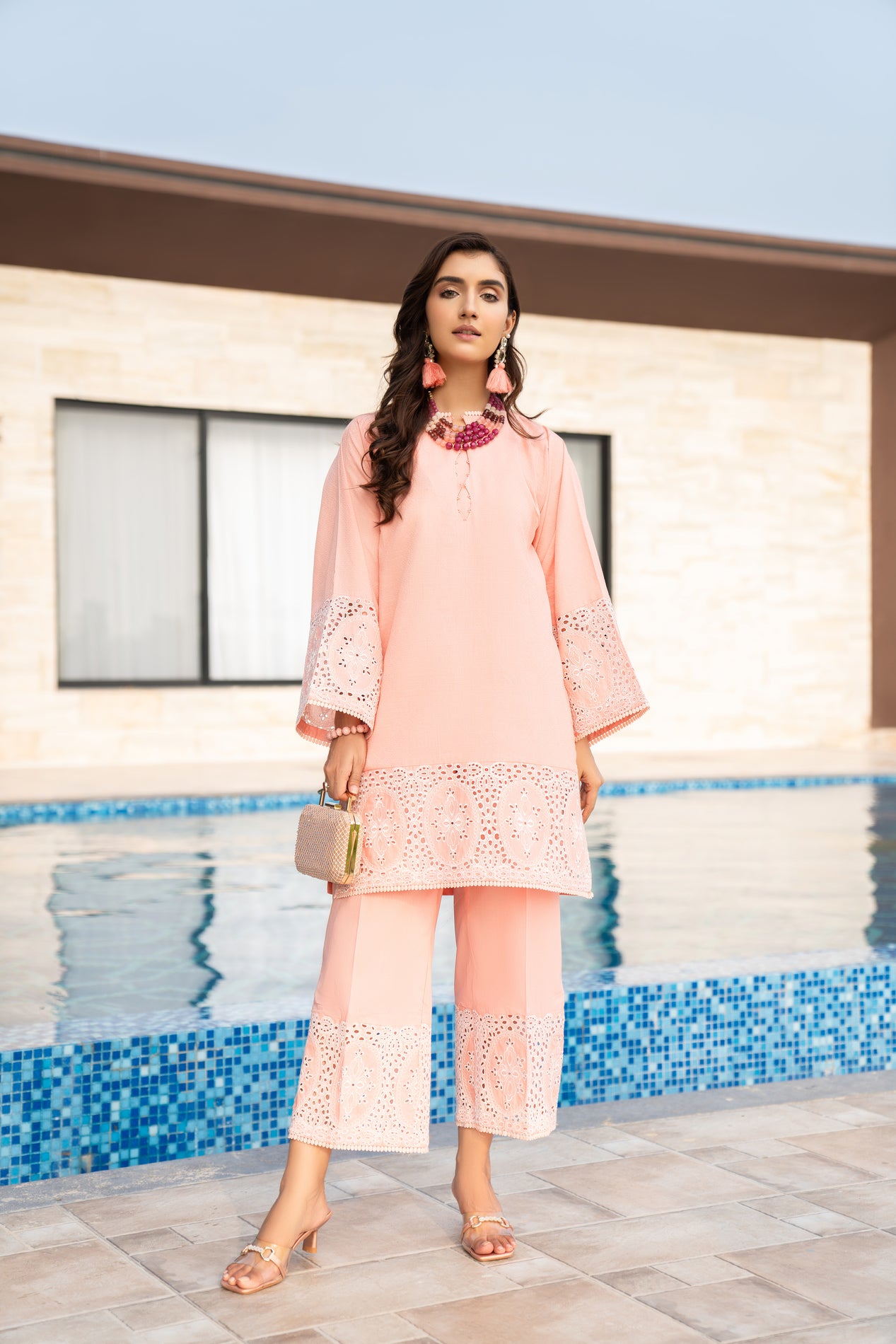 ZAIWA Ready to Wear Enchanting Collection 19