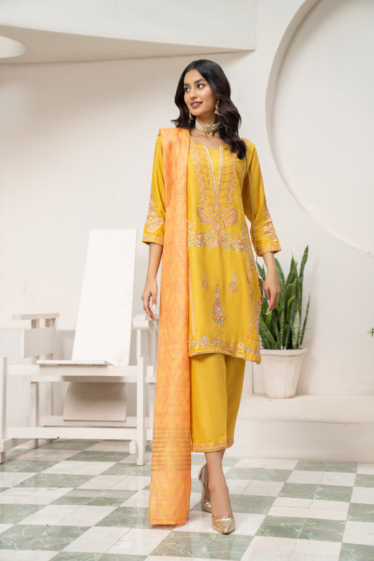 3pc Embroidered Lawn Dress by Arwah YC6