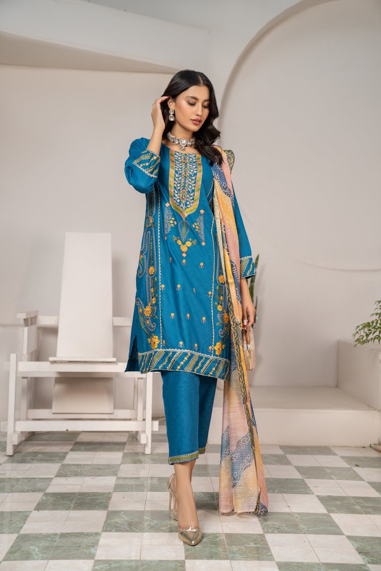 3pc Embroidered Lawn Dress by Arwah YC7