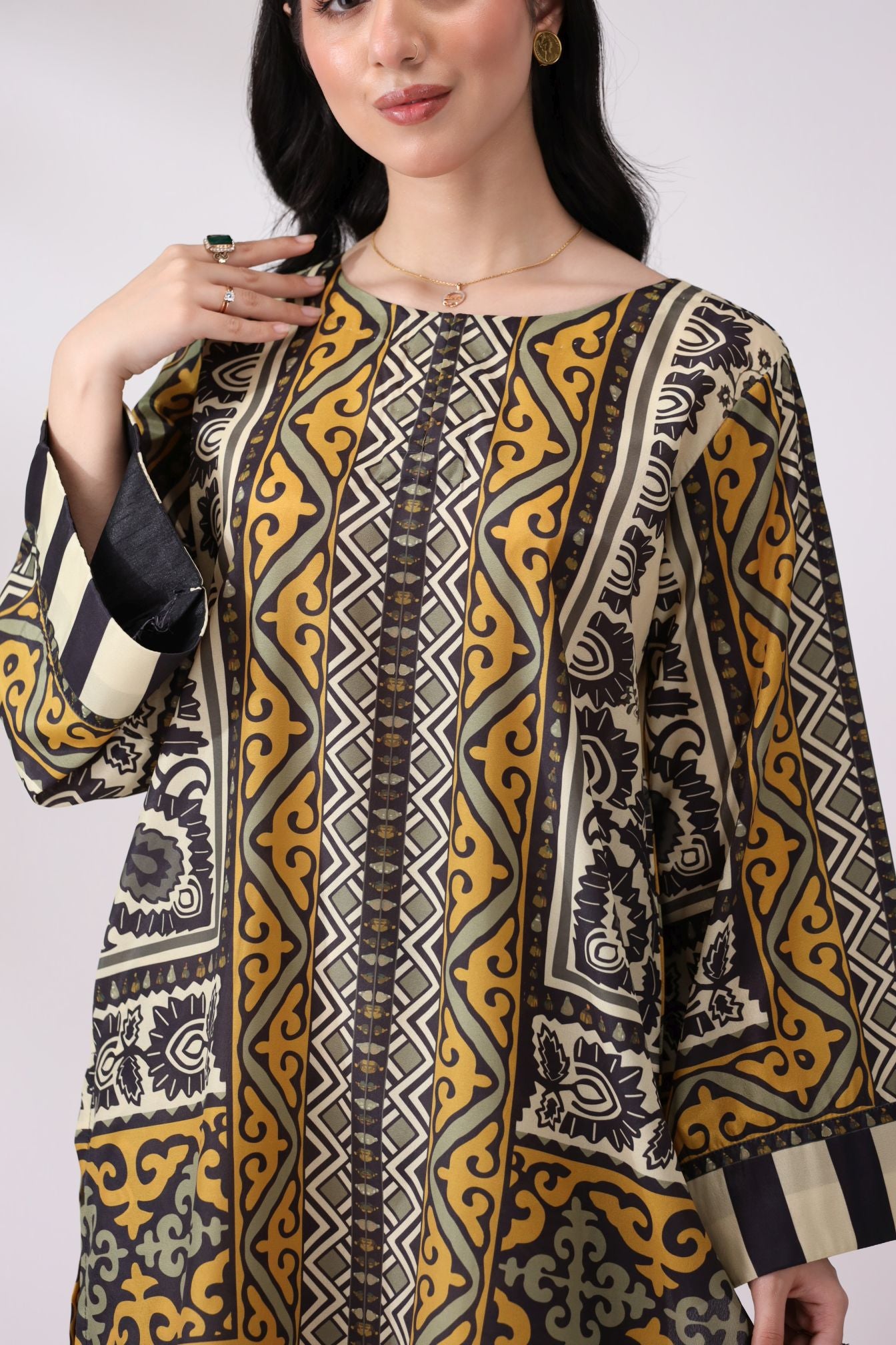 Bold & Elegant Crepe Silk Co-ord Set | Lush Drapes by Mohagni LDM2
