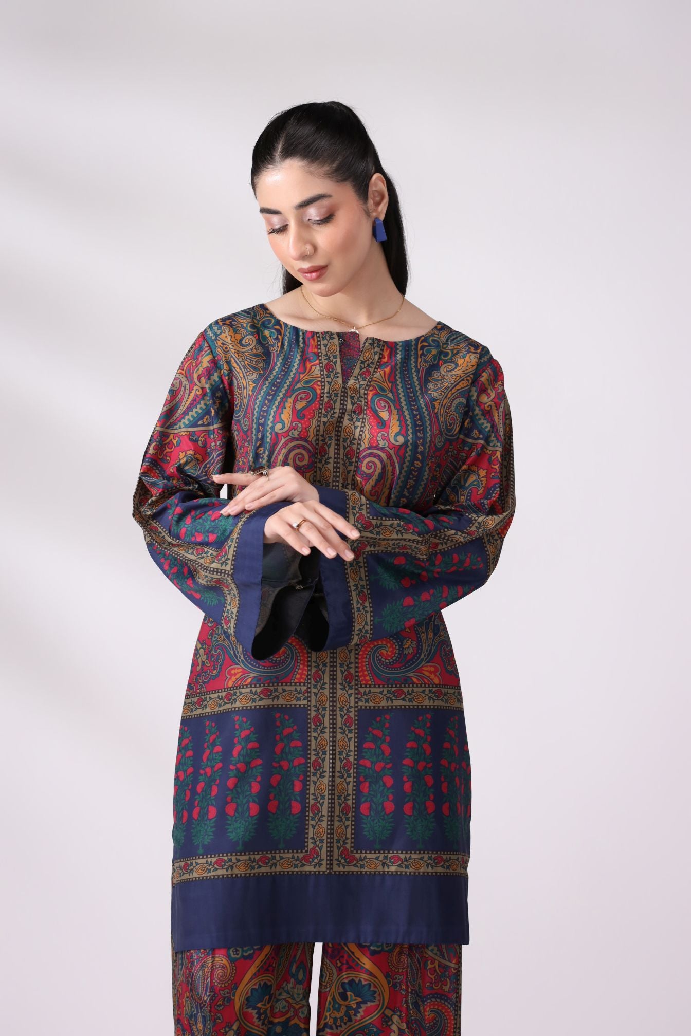 Paisley Elegance Crepe Silk Co-ord Set | Lush Drapes by Mohagni LDM4