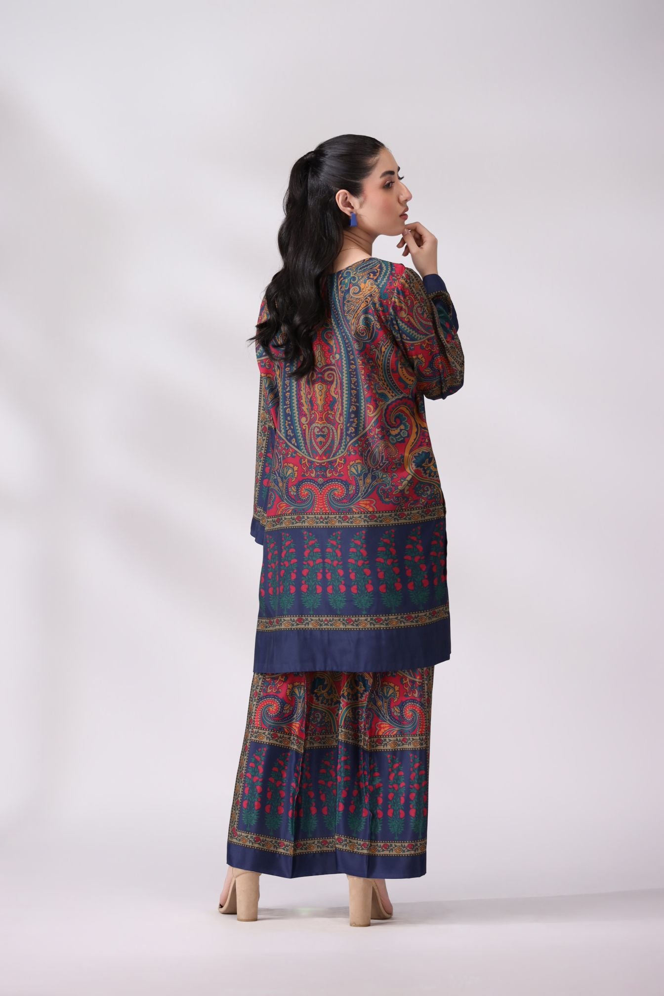 Paisley Elegance Crepe Silk Co-ord Set | Lush Drapes by Mohagni LDM4
