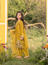 Hania’s Eid Twinning Charm by Mona – Mustard Chikankari Jacquard HEC8