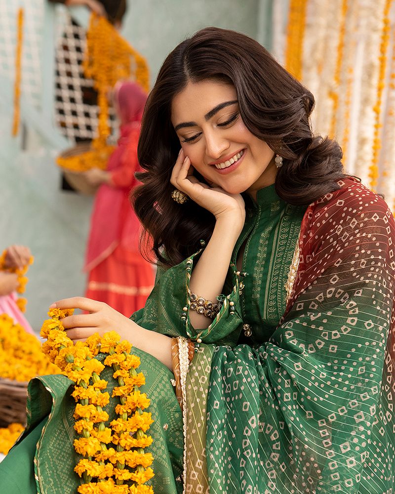 Zeenat-e-Eid Jacquard Lawn Collection by Mona MZE3