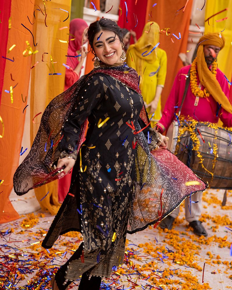 Zeenat-e-Eid Jacquard Lawn Collection by Mona MZE4