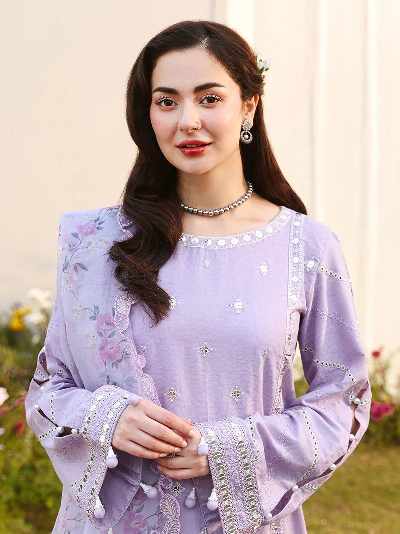 Hania’s Eid Twinning Charm by Mona – Lavender Chikankari Jacquard HEC10