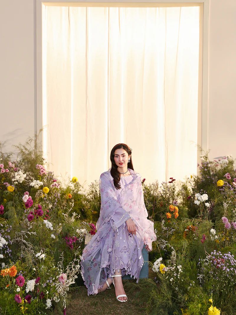 Hania’s Eid Twinning Charm by Mona – Lavender Chikankari Jacquard HEC10