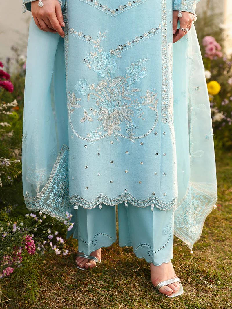 Hania’s Eid Twinning Charm by Mona – Ice Blue Chikankari Jacquard HEC11
