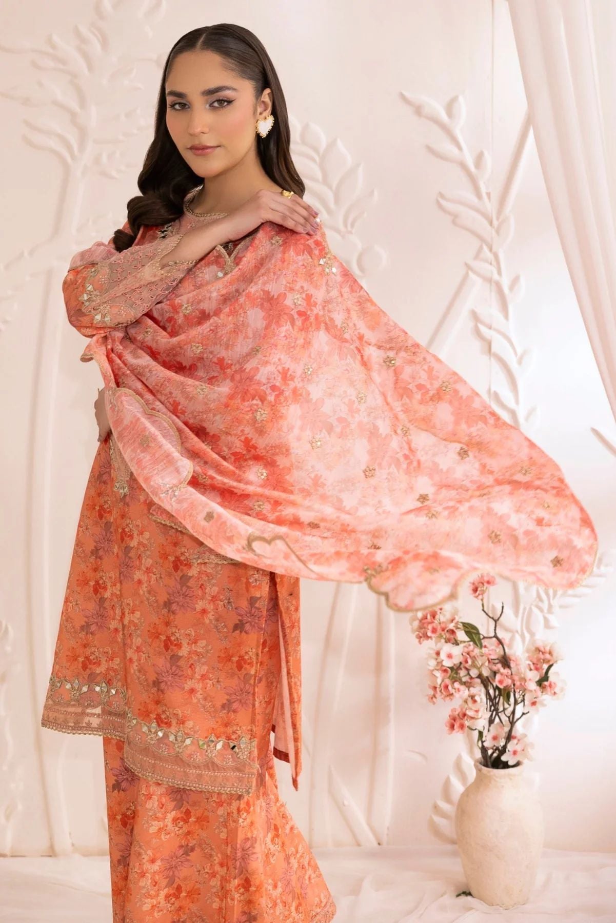 Rang Bahaar Ready to Wear Pakistani Womenswear by Designer Mohagni RBM2