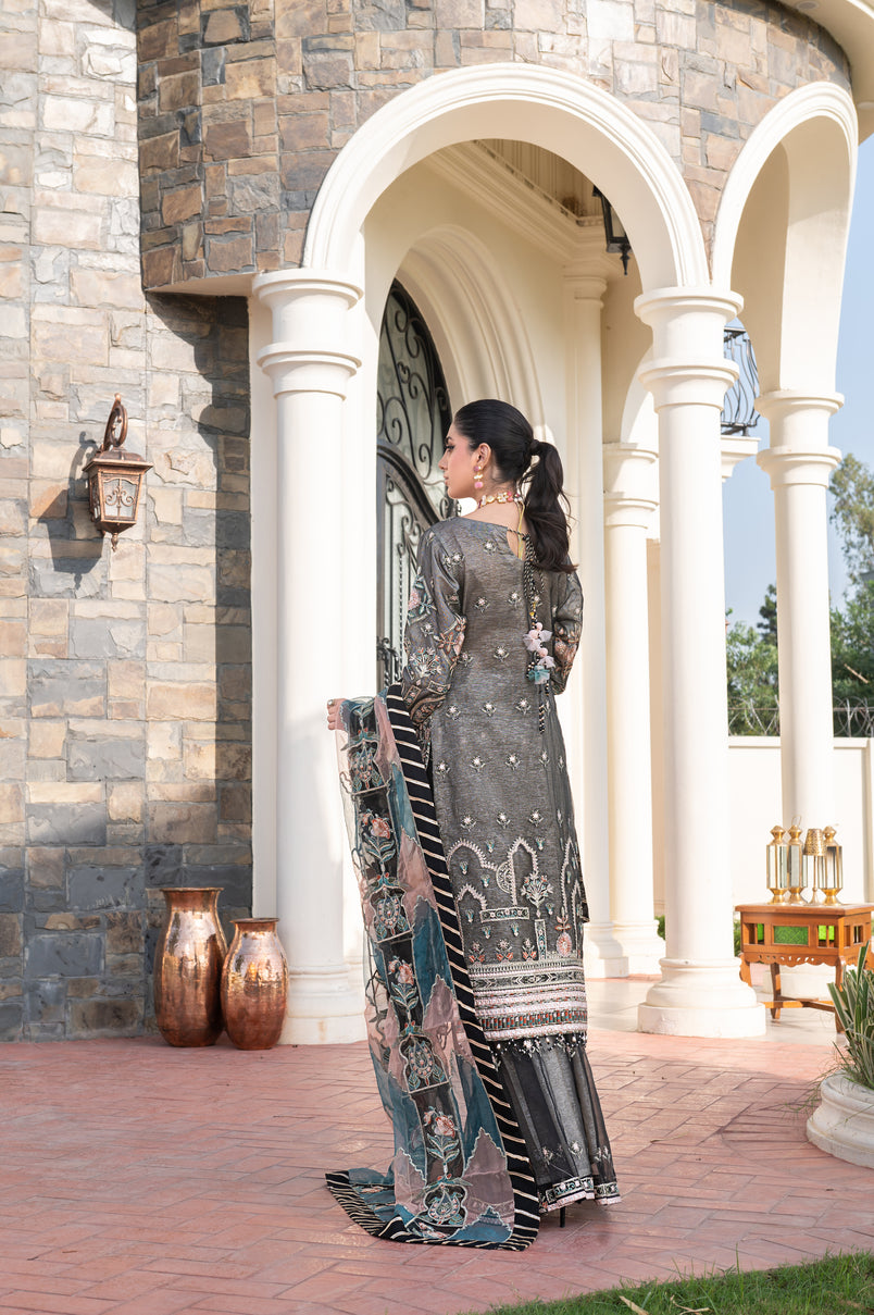 Heer Formal Collection by MONA MH7