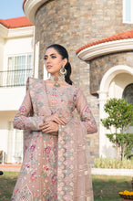 Heer Formal Collection by MONA MH6